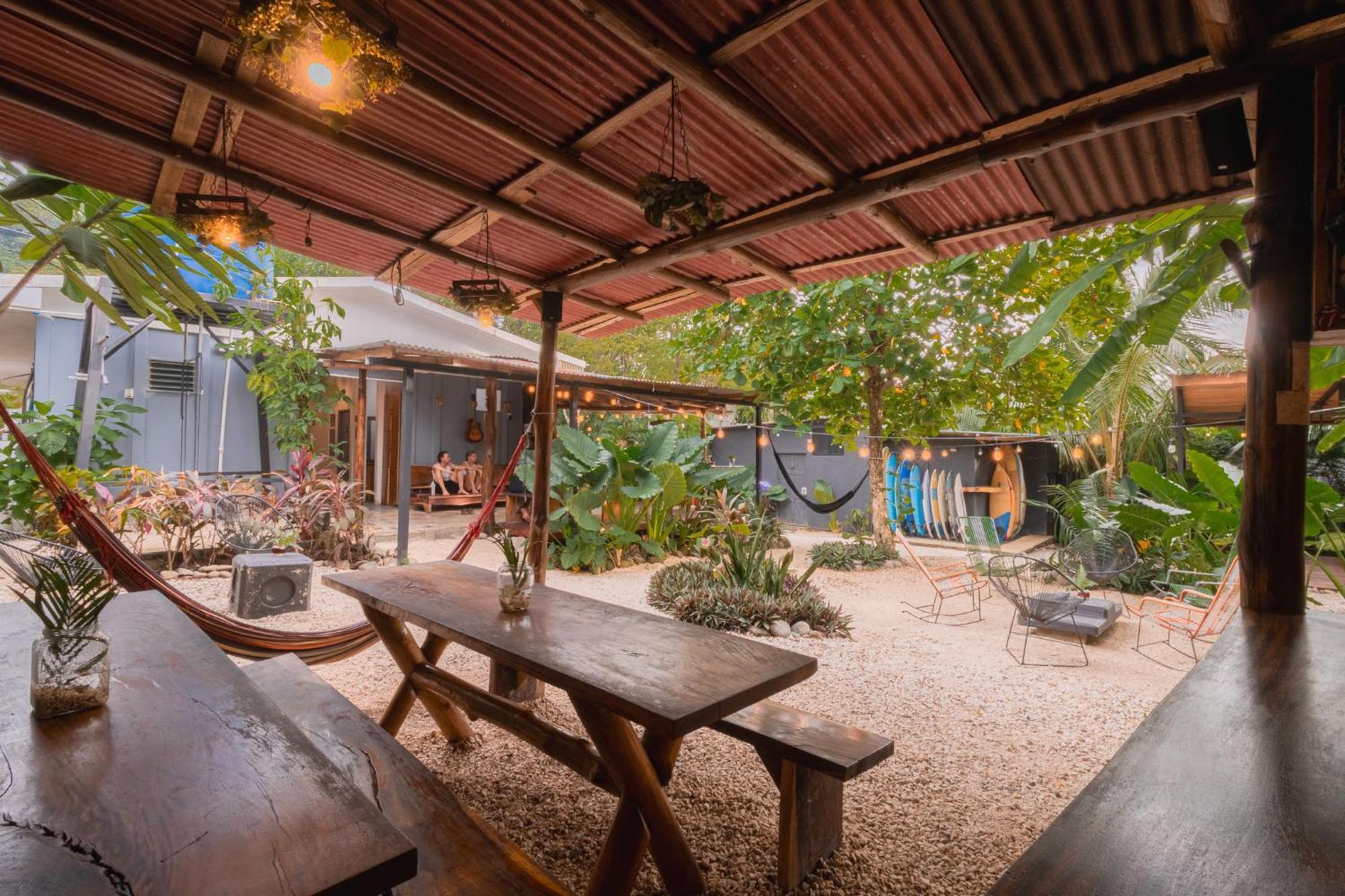Akih Pods Hostel Playa Santa Teresa  Luaran gambar