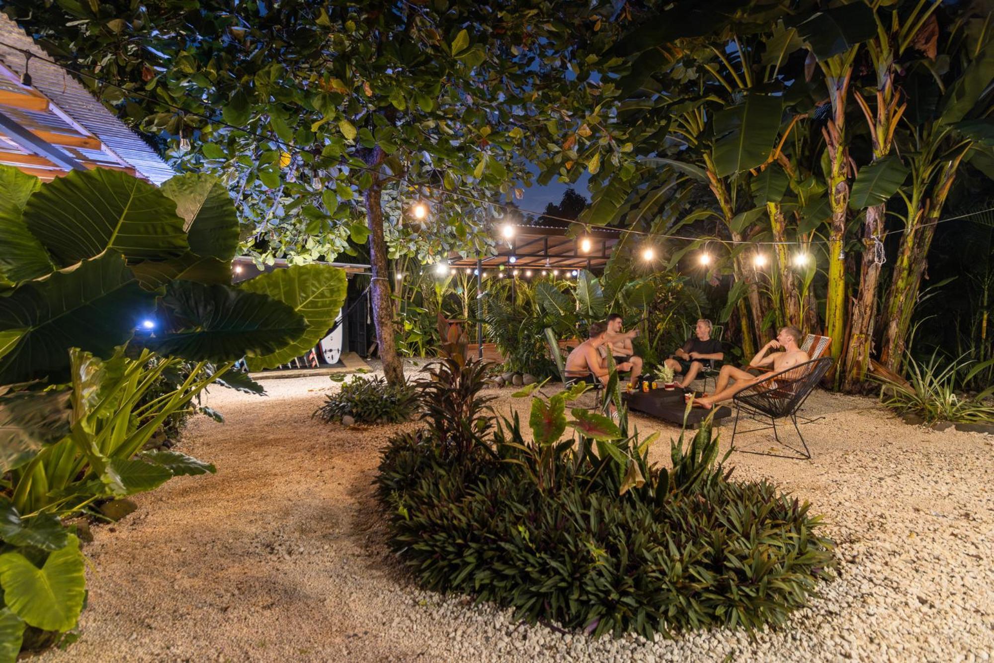 Akih Pods Hostel Playa Santa Teresa  Luaran gambar